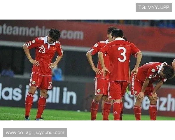 中日足球历年对比分析:发展历程、竞技水平与国际赛事表现探讨